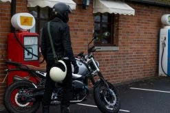 Wentworth Sling - Motorcycle Helmet Carrier - Olive -Moto Style Shop 383A0137 5000x 3d8ba699 63b8 4f2f 85d6 bb13a4dd1925