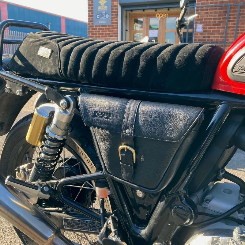 Royal Enfield Interceptor Or Continental 650 - Black Leather Side Panel Bags - Pair 6 Royal Enfield Interceptor Or Continental 650 - Black Leather Side Panel Bags - Pair - Image 4