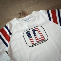 Wheels & Waves - Hornet -Moto Style Shop IMG 2831 scaled 1