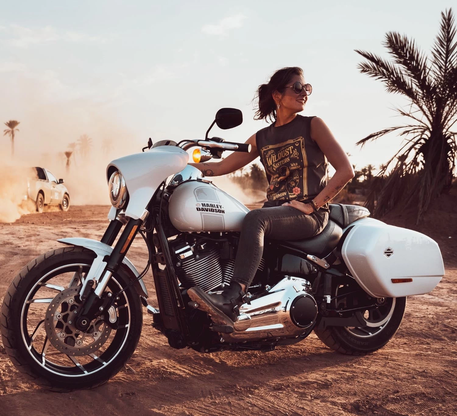 Wildust Sisters - Soeucieres Tank-shirt - Black 10 Wildust Sisters - Soeucieres Tank-shirt - Black - Image 8